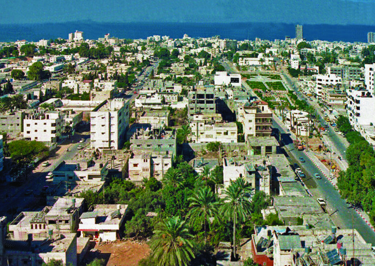 iudad de Gaza, 2000. Yousef al-Qutob Collection. © PMDA